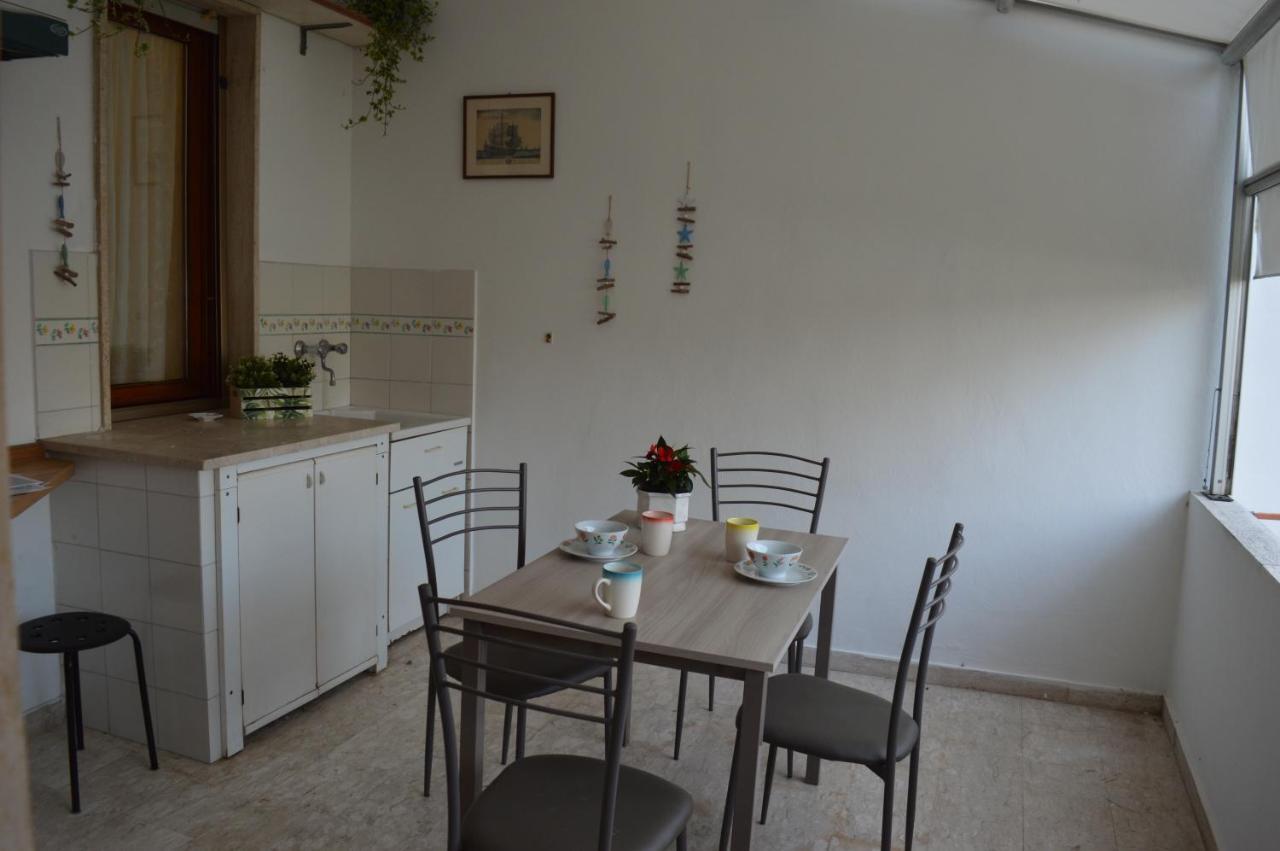 Casa Le Sorelle Apartment Виареджо Екстериор снимка