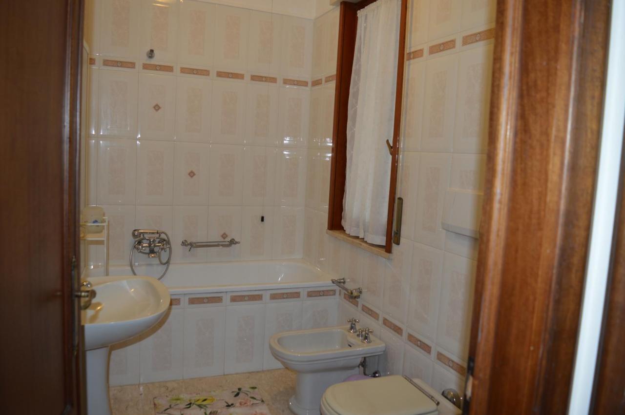 Casa Le Sorelle Apartment Виареджо Екстериор снимка